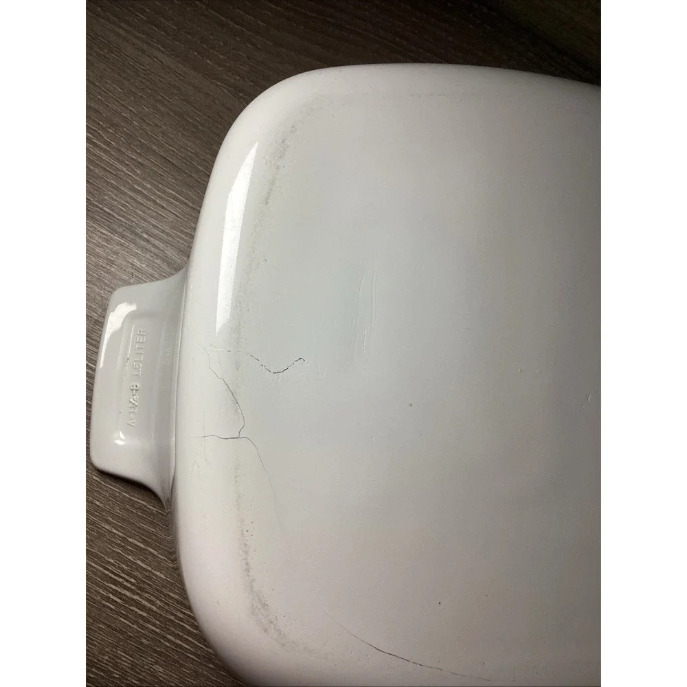 vintage Corning Ware casserole dish 